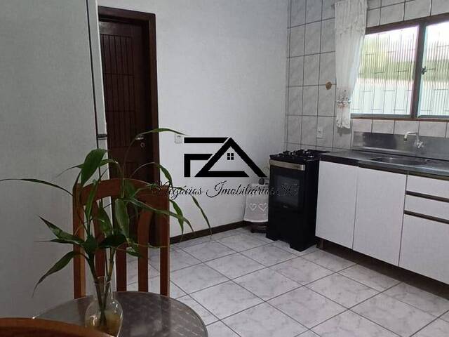 Casa para Venda em São José - 4