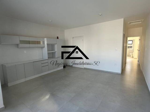 Casa para Venda em São José - 2