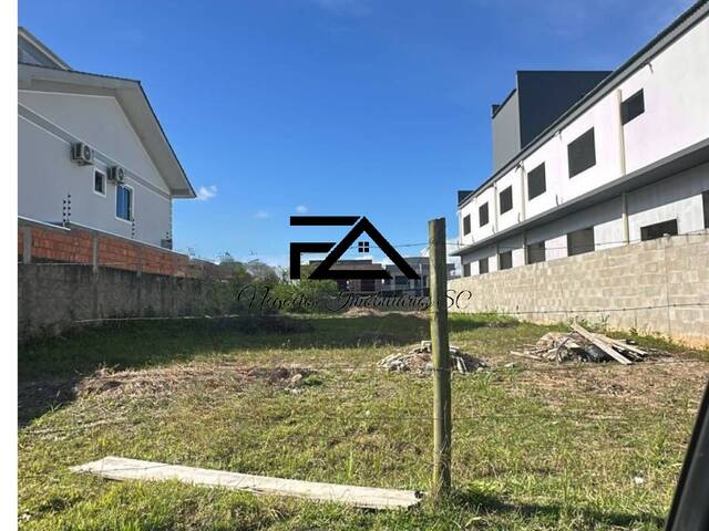Área para Venda em São José - 2
