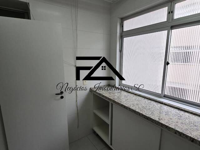 Apartamento para Venda em Florianópolis - 3
