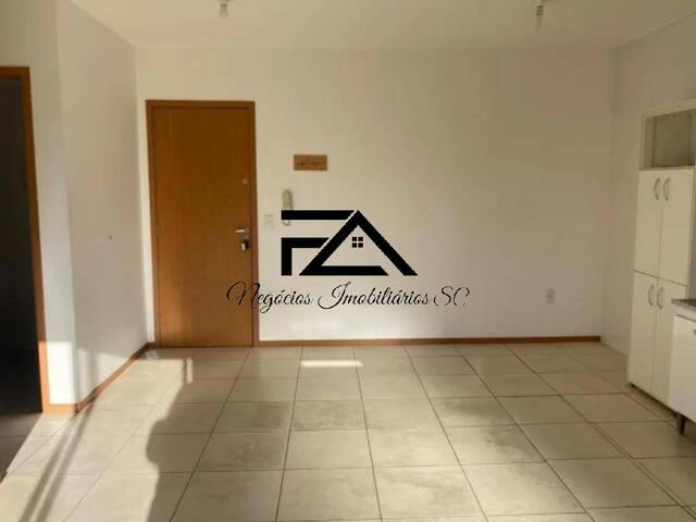 Apartamento para Venda em São José - 3