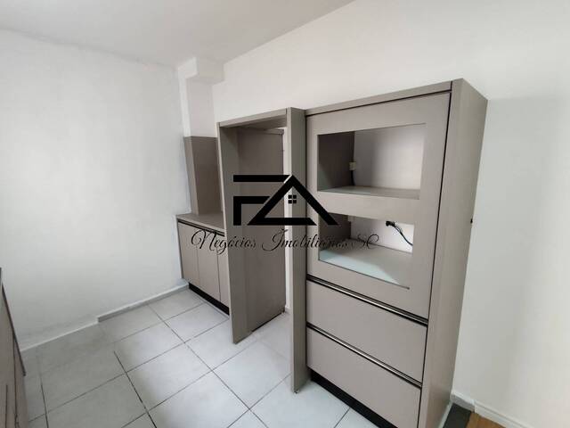 Apartamento para Venda em Palhoça - 5