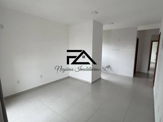 Apartamento para Venda em Palhoça - 2