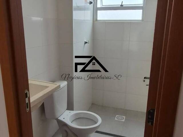Apartamento para Venda em São José - 5