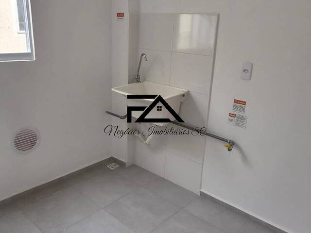 Apartamento para Venda em São José - 3