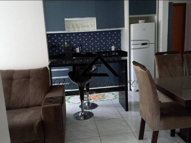Apartamento para Venda em Palhoça - 2
