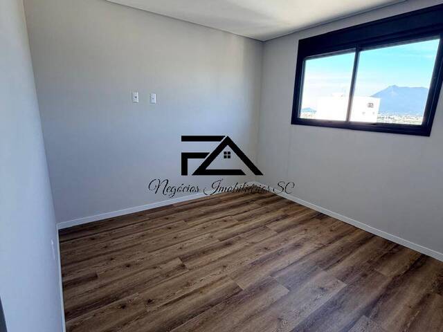 #3086 - Apartamento para Venda em Palhoça - SC - 3