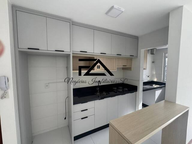 Apartamento para Venda em Palhoça - 5