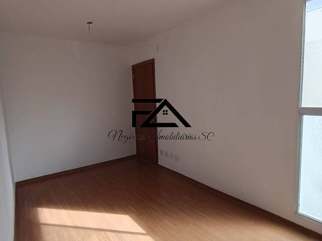 Apartamento para Venda em Palhoça - 5