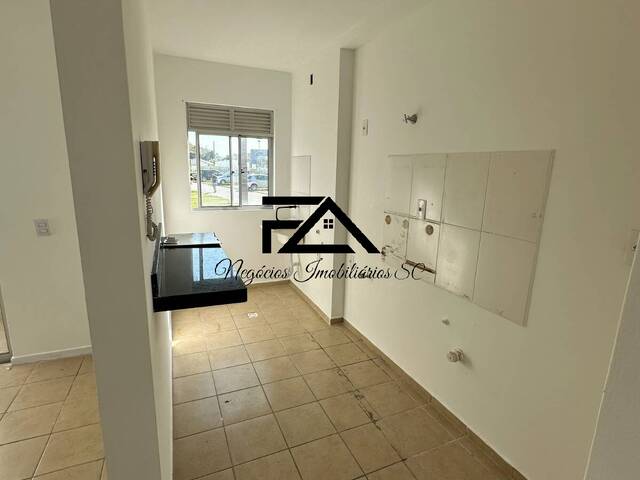 #3092 - Apartamento para Venda em Palhoça - SC - 3