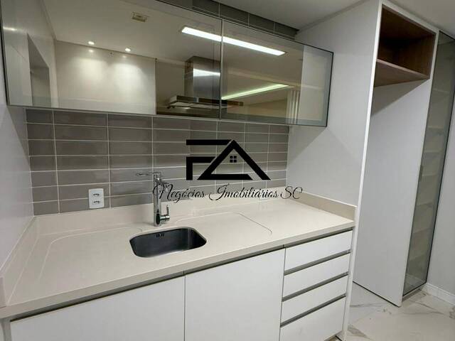 Apartamento para Venda em Florianópolis - 4