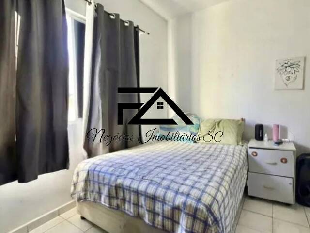 Apartamento para Venda em São José - 4