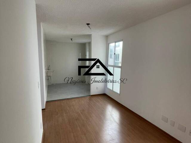 Apartamento para Venda em Palhoça - 5