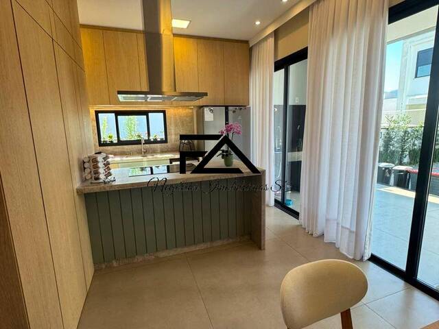 Casa para Venda em Biguaçu - 5