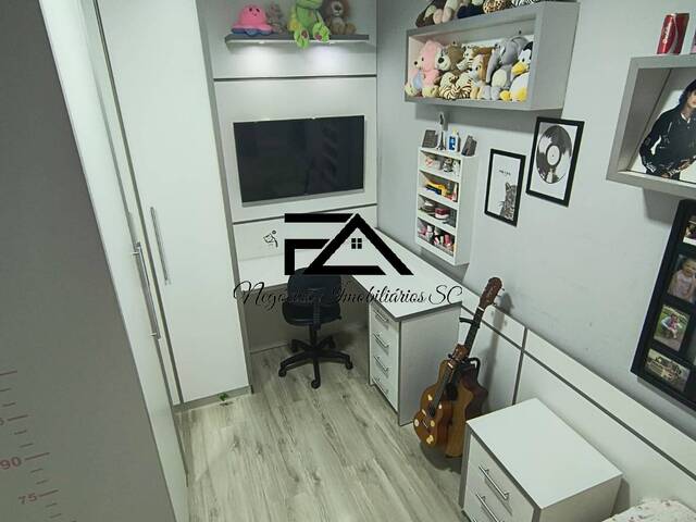Casa para Venda em São José - 4