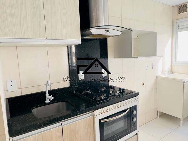 Apartamento para Venda em Palhoça - 3