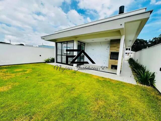 Casa para Venda em São José - 5