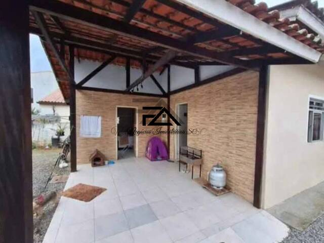 Casa para Venda em Palhoça - 3