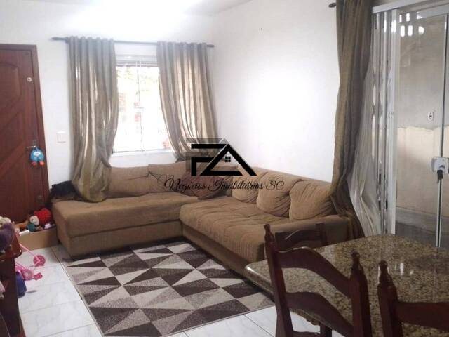 #1031 - Casa para Venda em São José - SC