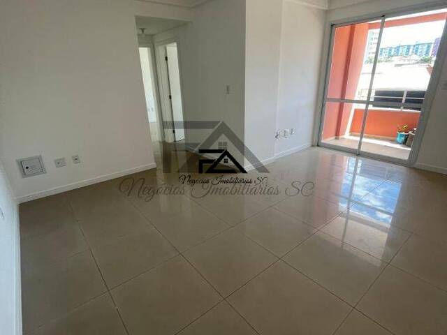 Apartamento para Venda em São José - 3