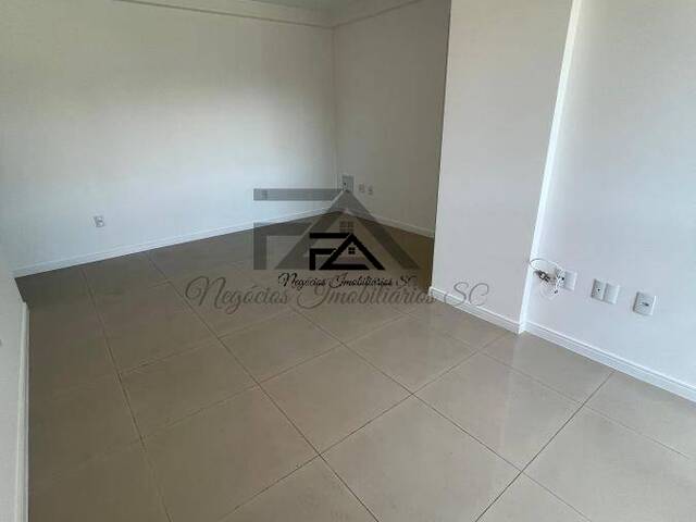 Apartamento para Venda em São José - 5