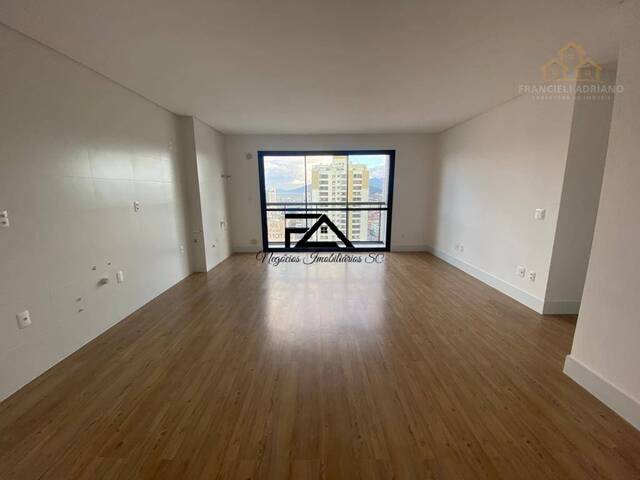Studio para Venda em São José - 3