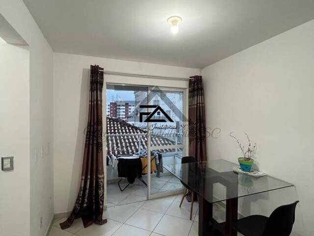 Apartamento para Venda em Palhoça - 5