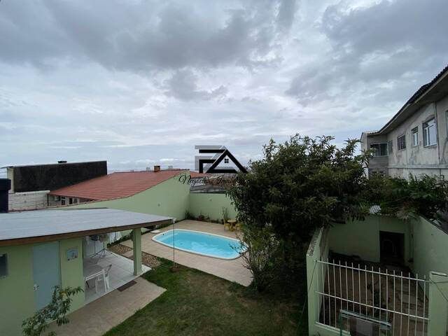 #1064 - Casa para Venda em São José - SC