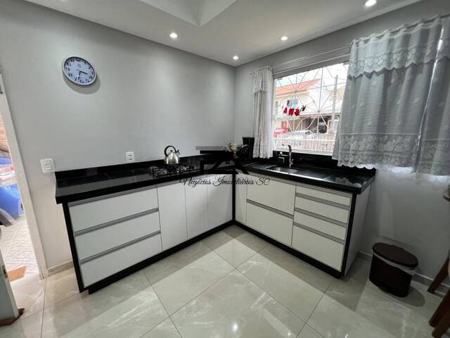 #1099 - Casa para Venda em São José - SC
