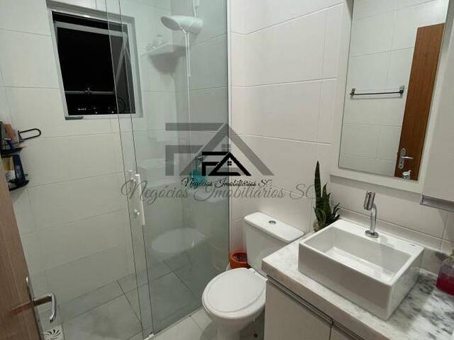 Apartamento para Venda em Palhoça - 5