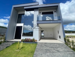 #1135 - Casa para Venda em Biguaçu - SC