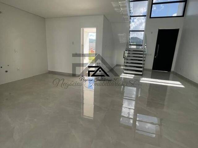 Casa para Venda em Biguaçu - 5
