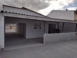 #1147 - Casa para Venda em São José - SC