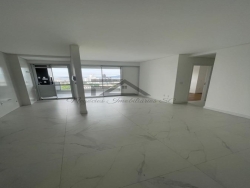 #1160 - Apartamento para Venda em Florianópolis - SC - 3