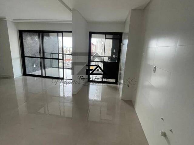 Apartamento para Venda em Florianópolis - 4