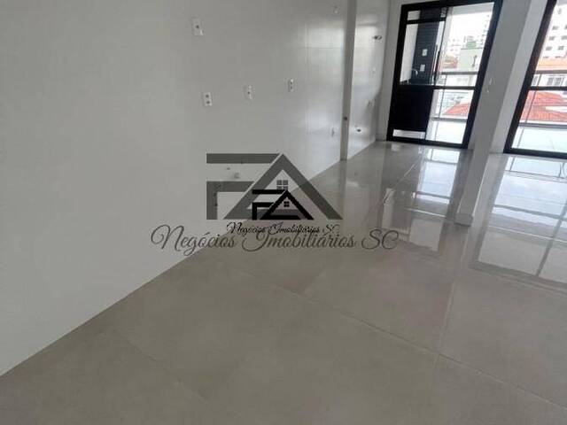 Apartamento para Venda em Florianópolis - 4