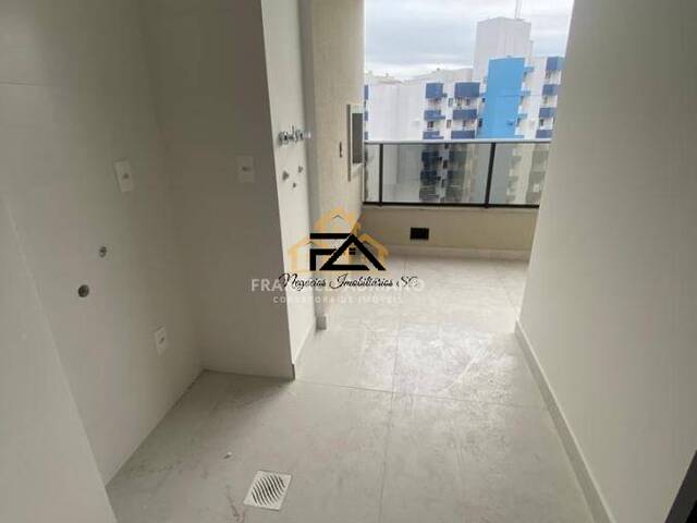 Apartamento para Venda em São José - 4