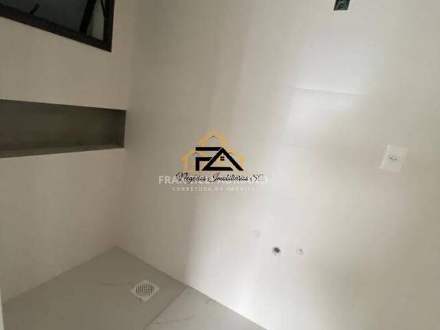 Apartamento para Venda em São José - 4