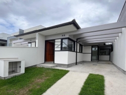 #2014 - Casa para Venda em São José - SC