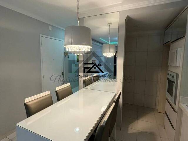 Apartamento para Venda em Palhoça - 5