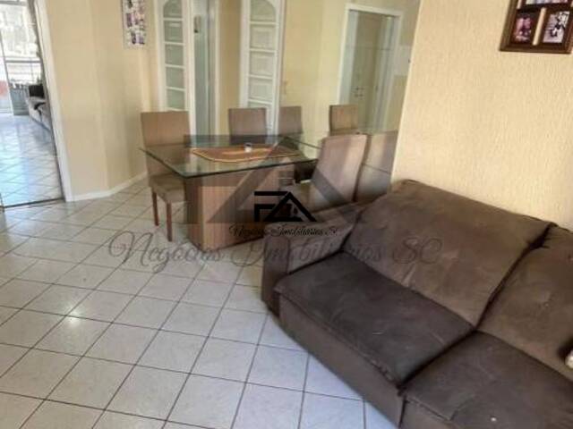 #2098 - Apartamento para Venda em São José - SC