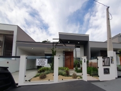 #2114 - Casa para Venda em São José - SC - 3