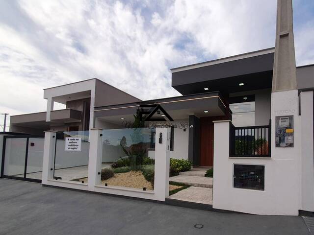 Casa para Venda em São José - 4