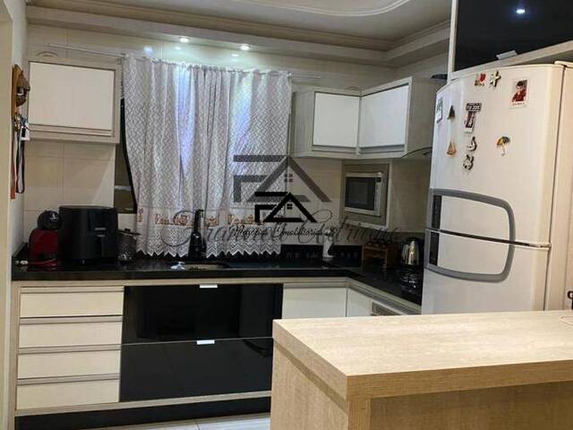 Apartamento para Venda em Palhoça - 2