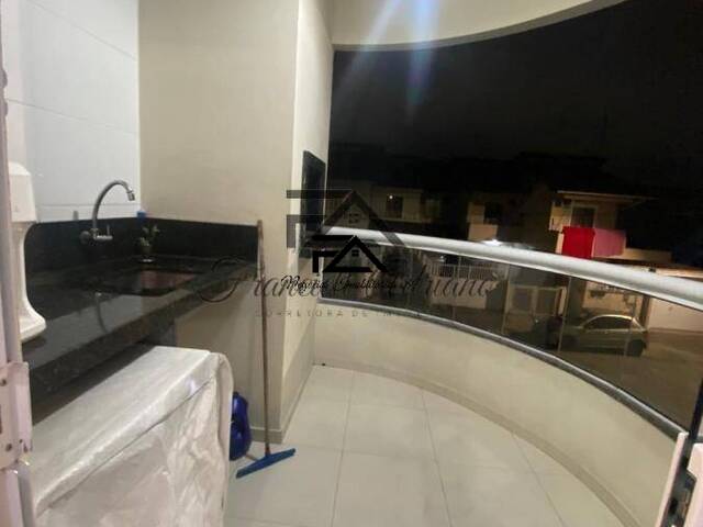 Apartamento para Venda em Palhoça - 4