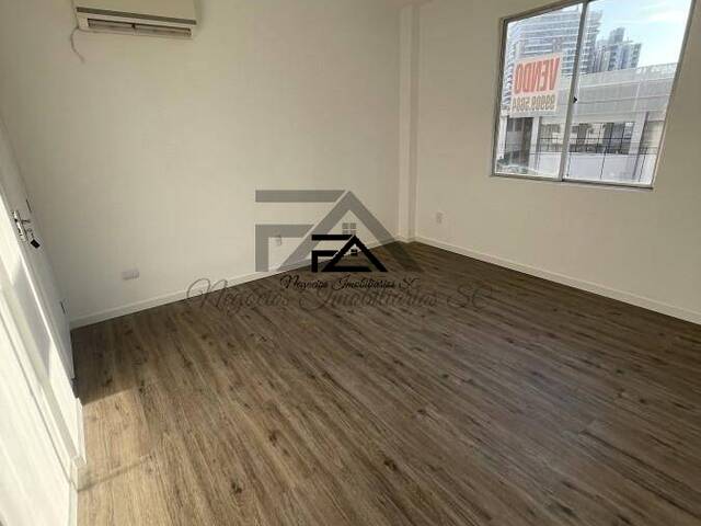 #2171 - Apartamento para Venda em São José - SC