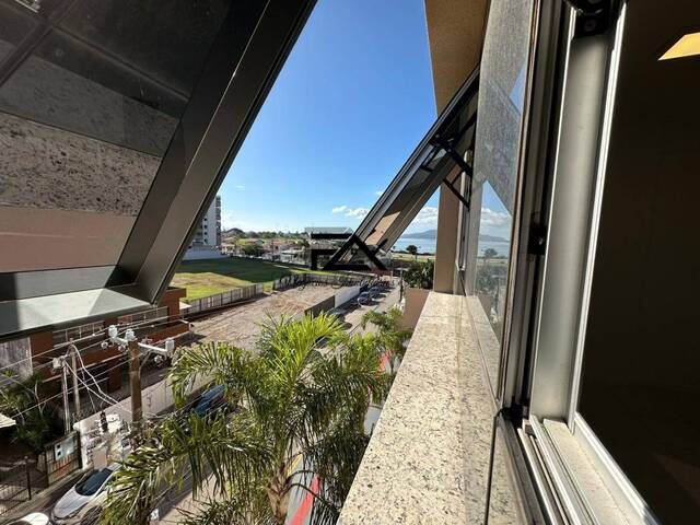 Sala para Venda em Florianópolis - 5