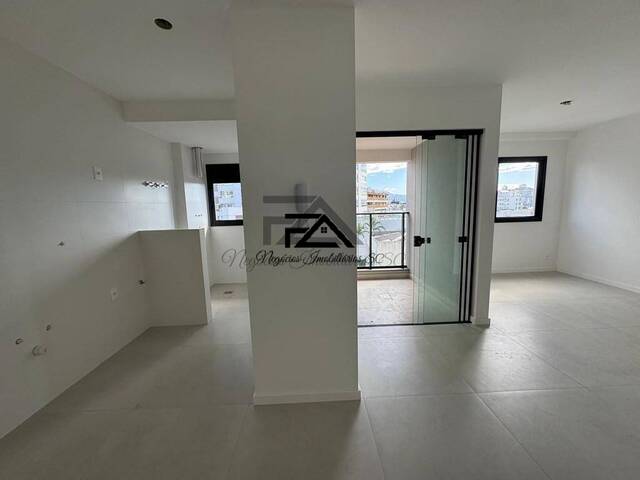 Apartamento para Venda em Florianópolis - 5