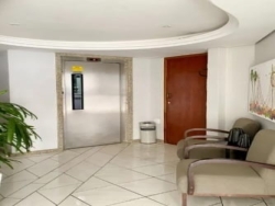 #2221 - Apartamento para Venda em Florianópolis - SC - 3