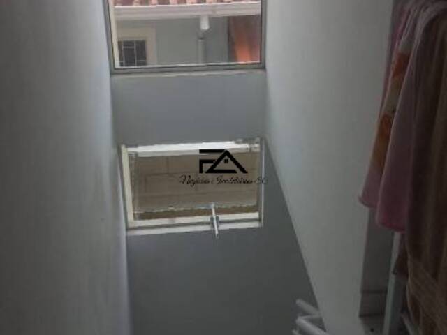 Sobrado para Venda em São José - 4